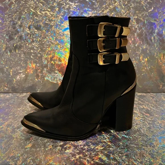 Jeffrey Campbell boots with Gold buckles. Size 7. Excellent condition! - Picture 5 of 14